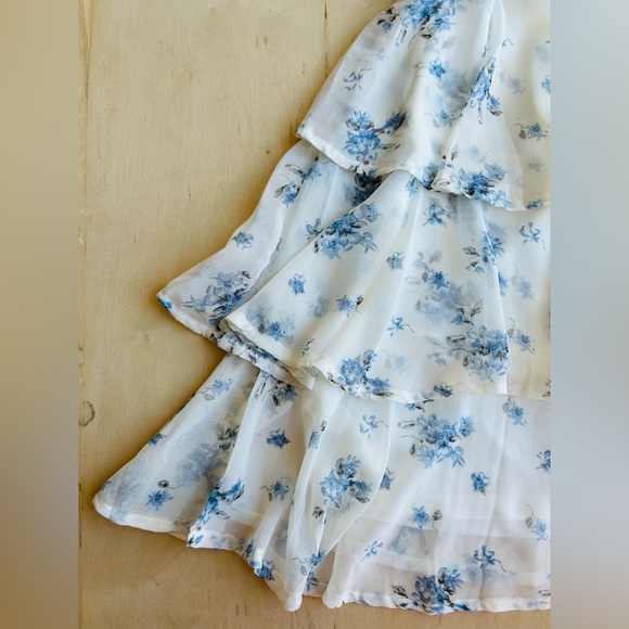 Dex White Floral Dress - Picture 4 of 5